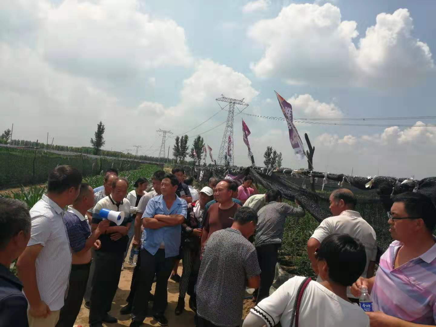 農(nóng)戶1.jpg